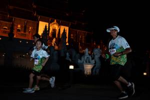 BIB: 016, 428
                            <button type="button" onclick="openModal(22279944)" class="btn btn-primary btn-sm float-right btn-popup" data-toggle="modal" data-target=".modal-high-quality">
                        <i class="fas fa-shopping-cart"></i> Add to Cart
                    </button>
                                            <button type="button" onclick="isThisMe(22279944, true)" class="btn btn-success btn-sm float-right btn-popup btn-isme hidden" data-toggle="tooltip" data-placement="bottom" title="นี่คือรูปของคุณใช่ไหม คลิกที่นี่เพื่อเอาเข้าอัลบั้ม">
                        <i class="fas fa-plus"></i> Add to album
                    </button>
                    <button type="button" onclick="isThisMe(22279944, false)" class="btn btn-warning btn-sm float-right btn-popup btn-isnotme hidden">
                        <i class="fas fa-ban"></i> Remove from album
                    </button>